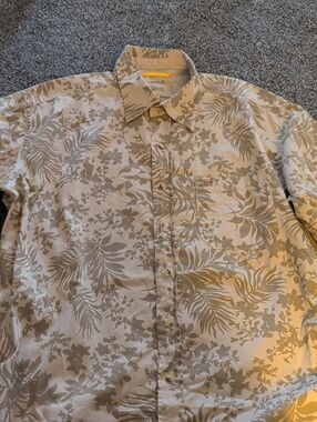 Men's Beige Floral Short-Sleeve Button-Down Shirt - Casual Tropical Print